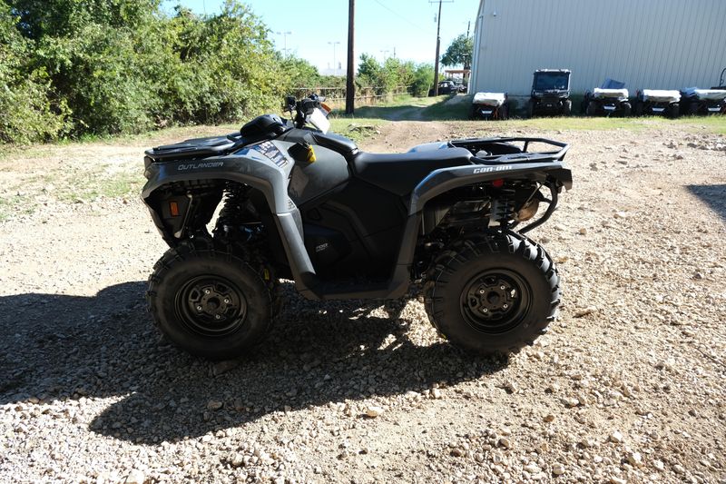 2025 Can-Am OUTLANDER DPS 700 WILDLAND CAMOImage 24