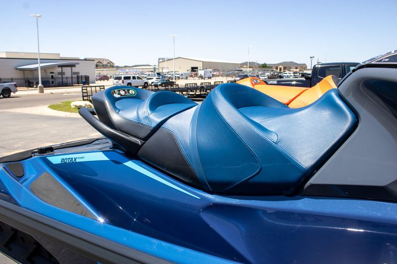 NEW 2026 SEADOO GTX 300 WITH SOUND SYSTEM Image 8