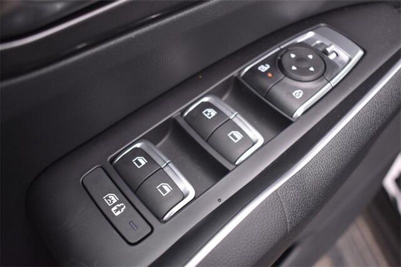 New 2025 Kia Sorento LXImage 20