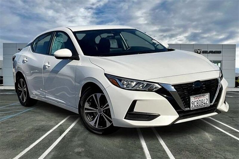 2022 Nissan Sentra SVImage 12