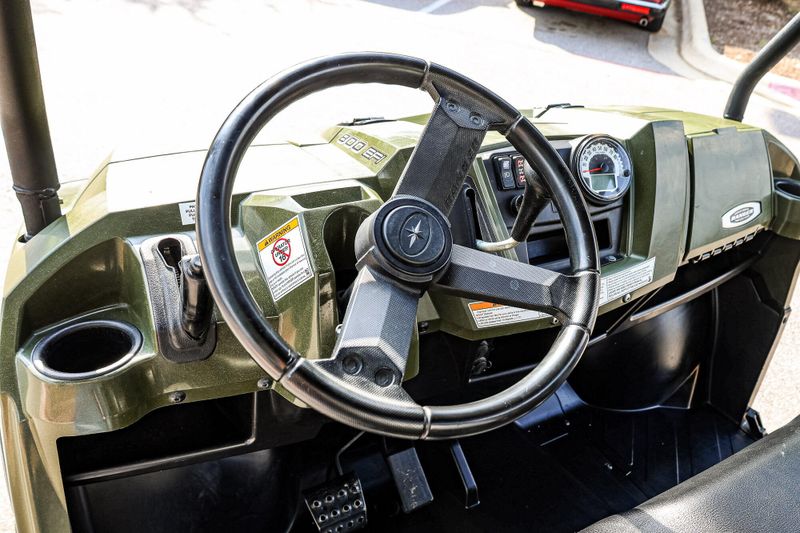 2011 Polaris RANGER 800 Crew Sage Green 800 Crew Image 21