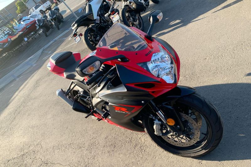Used 2016 Suzuki GSX-R600L6 CA Image 24
