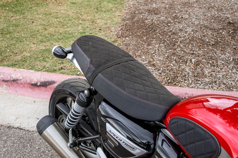 USED 2023 TRIUMPH SPEED TWIN1200 Image 12