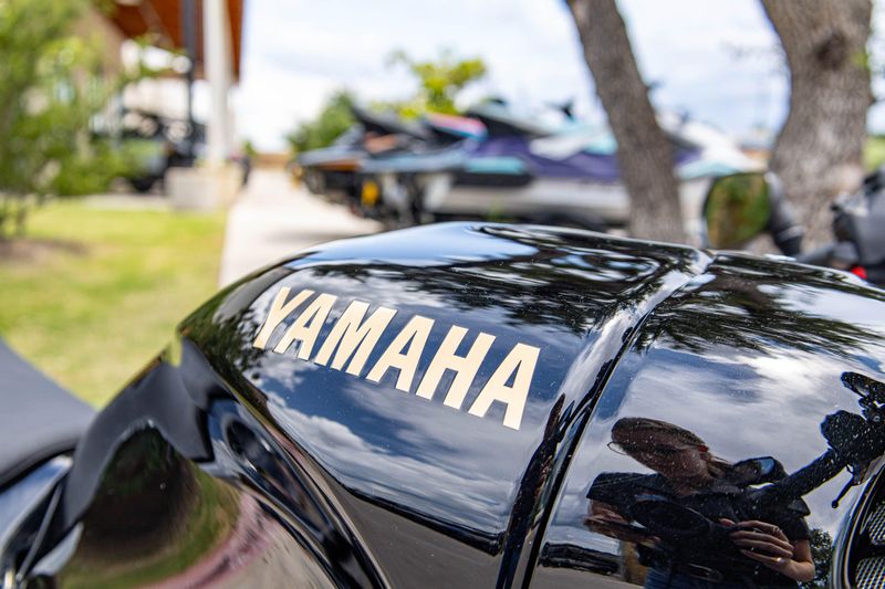New 2025 Yamaha XSR900  RAVEN Image 13