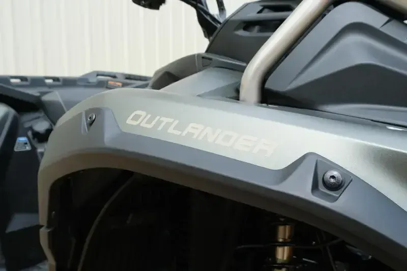 NEW 2026 CAN-AM OUTLANDER X MR 1000R Image 16