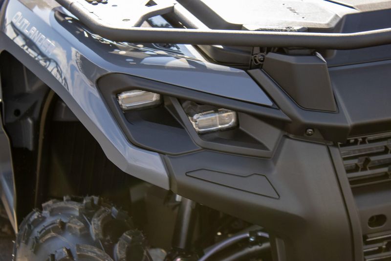NEW 2026 CAN-AM OUTLANDER DPS 500 Image 8
