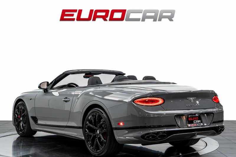 Used 2023 Bentley Continental GT V8 *CARBON INTERIOR TRIM * TWO-TONE INTERIOR*Image 4