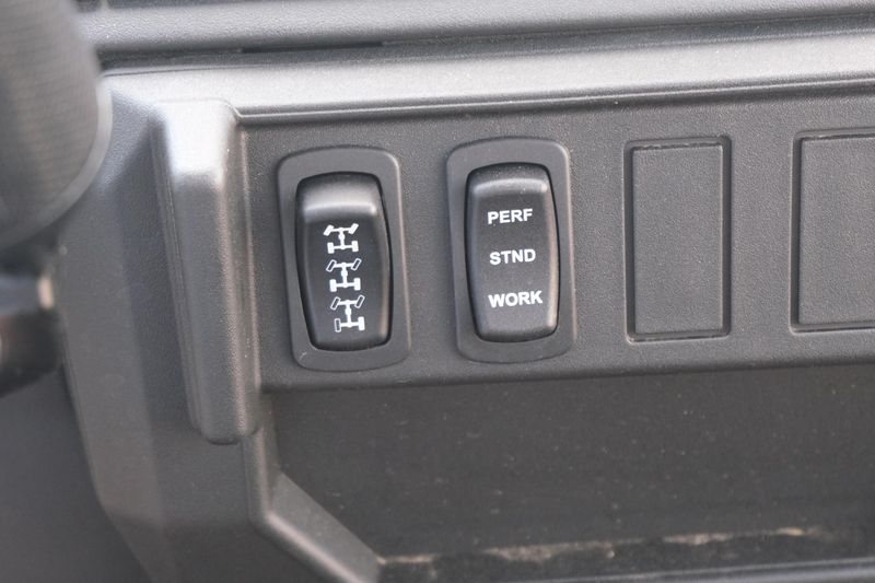 NEW 2026 POLARIS RANGER CREW XP 1000 PREMIUM Image 14