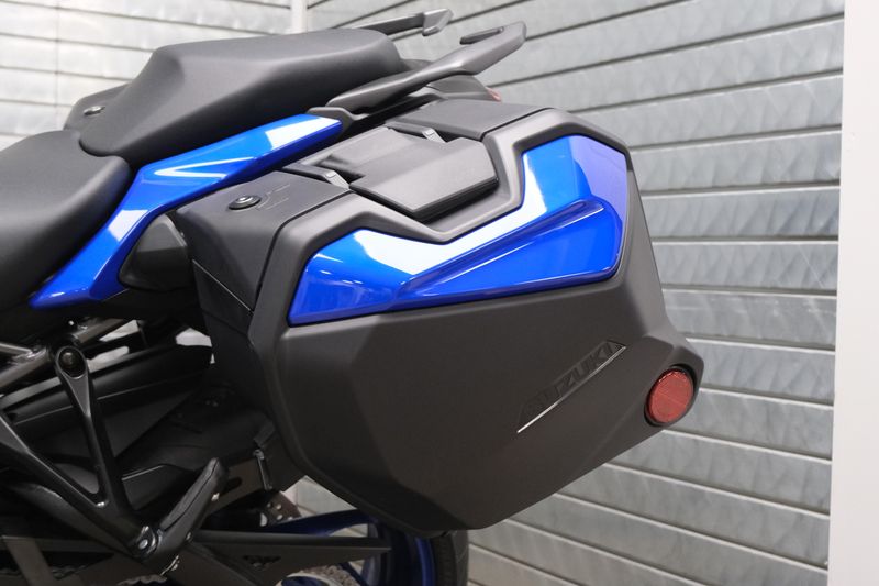 NEW 2026 SUZUKI GSX-S1000GT Image 15