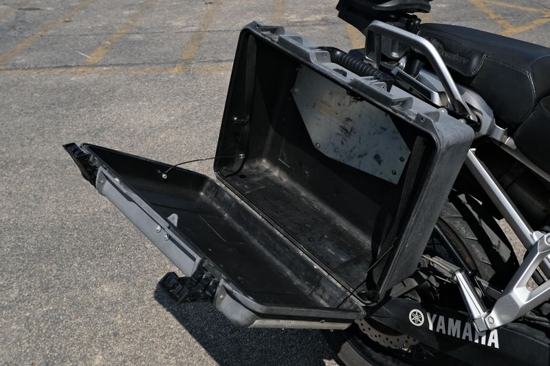 USED 2012 YAMAHA SUPER TENERE Image 14