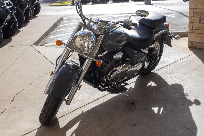 NEW 2025 SUZUKI BOULEVARD C50 Image 4