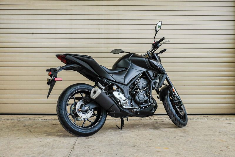 2024 Yamaha MT03 MATTE STEALTH BLACKImage 7