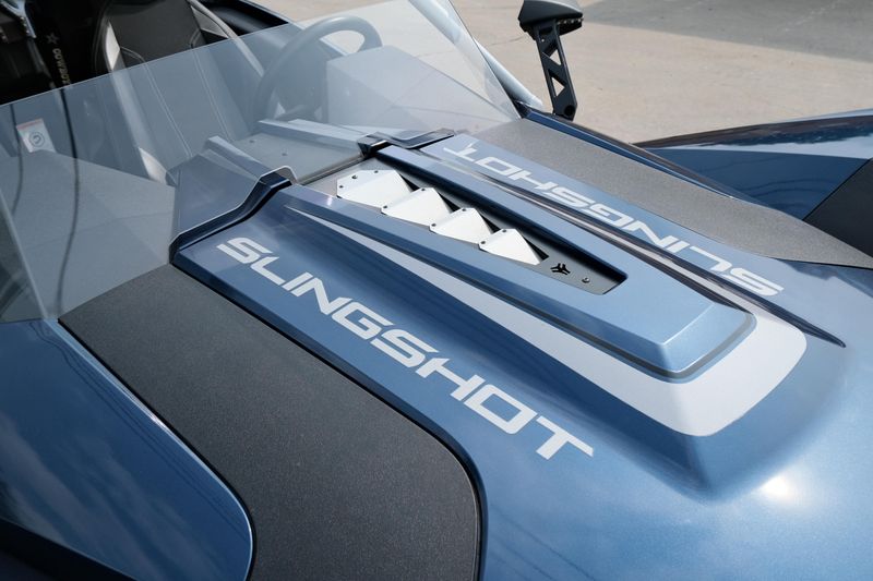 USED 2019 POLARIS SLINGSHOT SL Image 10