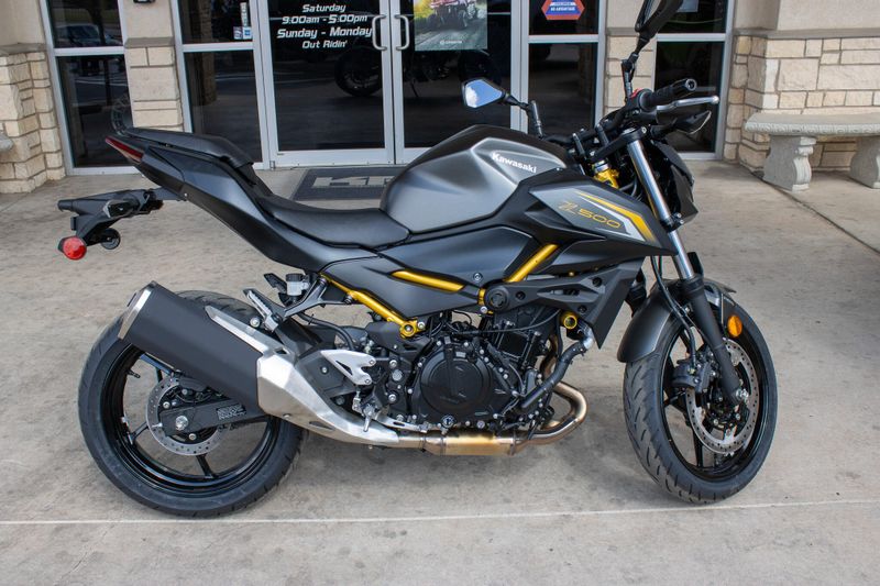 NEW 2026 KAWASAKI Z500 ABS Image 1