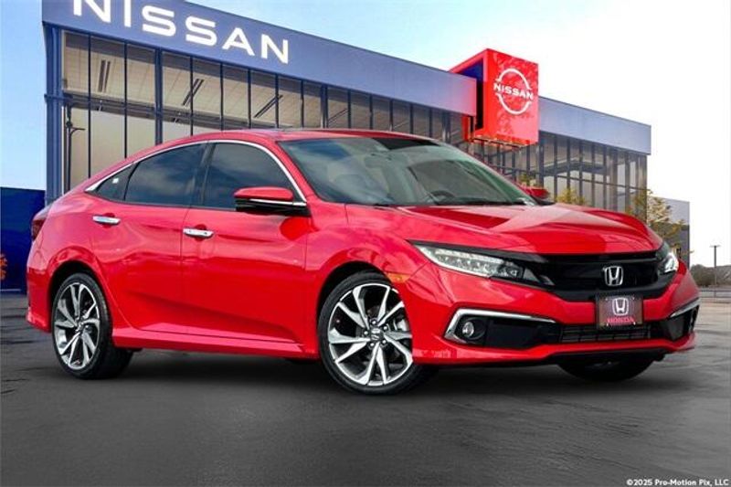 Used 2020 Honda Civic TouringImage 2
