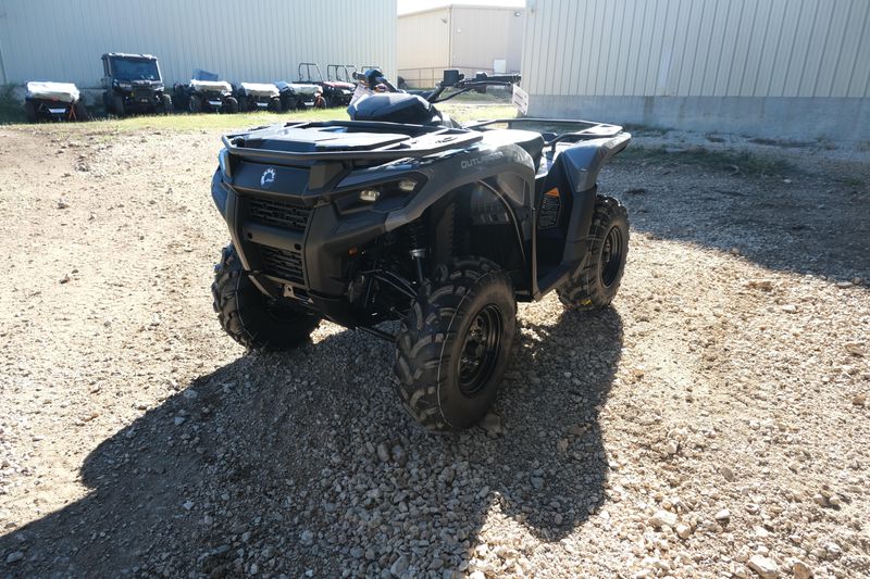 2025 Can-Am OUTLANDER DPS 700 GRANITE GRAYImage 23