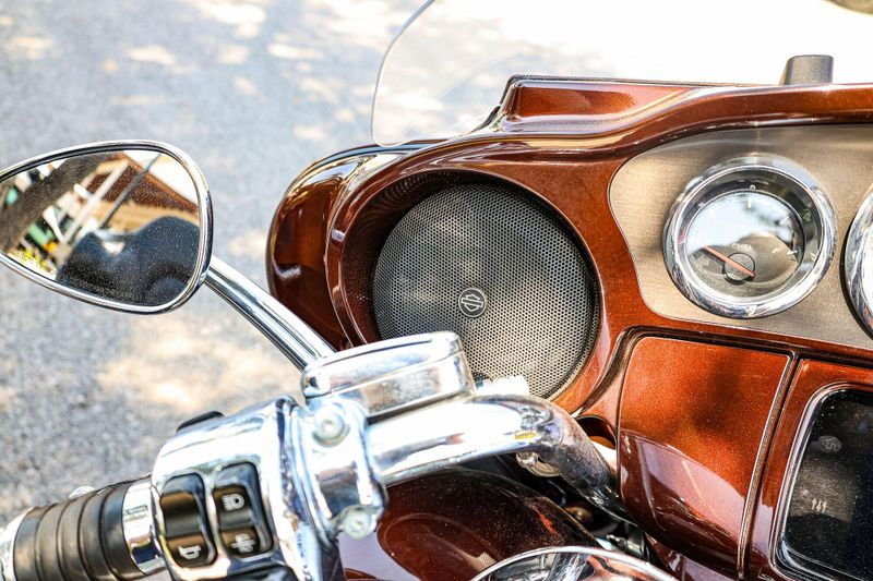 2019 HARLEY LIMITED ELECTRIC GLIDE CVO LIMITED  ROOT BEER Image 21