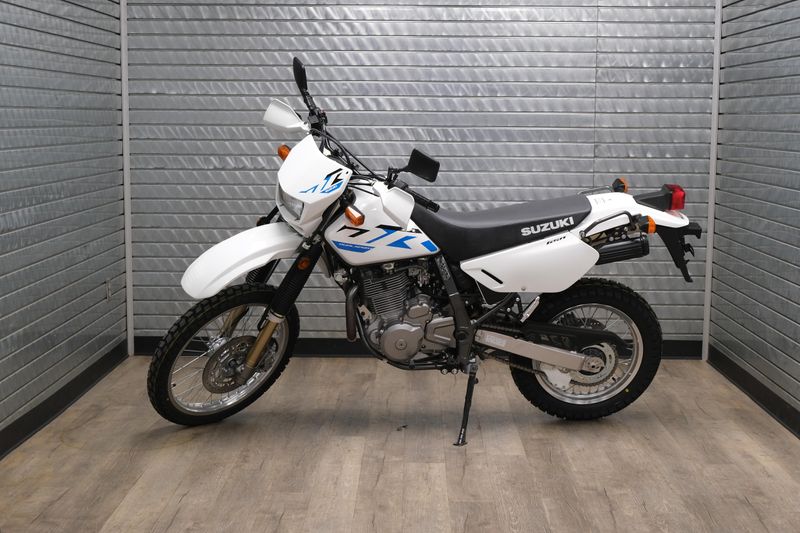 NEW 2026 SUZUKI DR650S Image 6