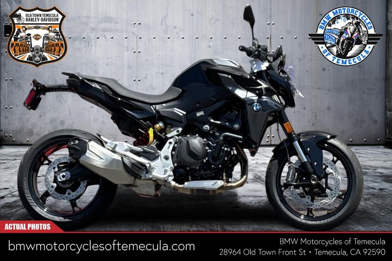 2025 BMW F 900 RImage 1