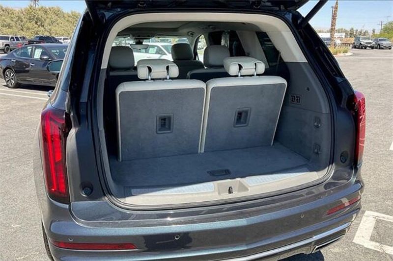 Used 2021 Cadillac XT6 Premium LuxuryImage 34