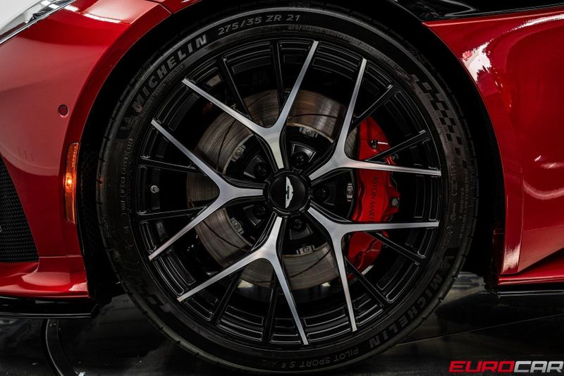 Used 2024 Aston Martin DB12 *HIGHLY OPTIONED* ONLY 3800 PAMPERED MILES*Image 21