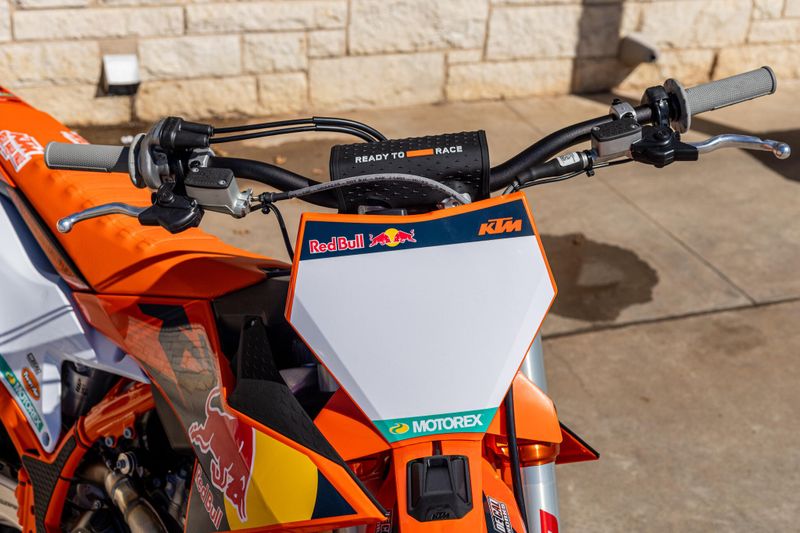2025 KTM 450 SXF FACTORY EDITION Image 8