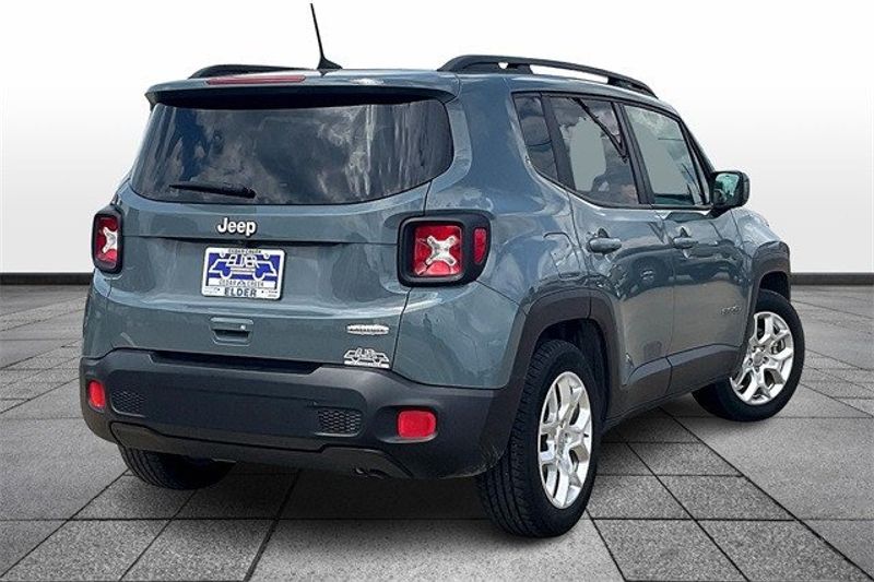 2018 Jeep Renegade LatitudeImage 13