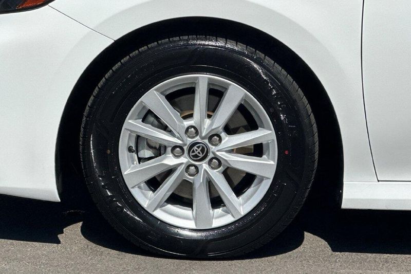 Used 2025 Toyota Camry LEImage 23