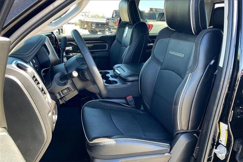 2024 Ram 2500 Laramie photo 23