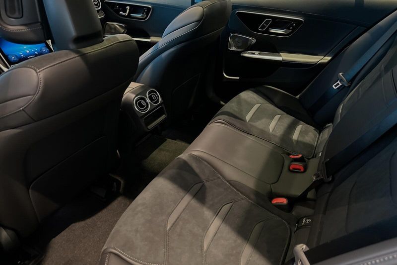 2024 Mercedes-Benz C-Class C 63 S AMGImage 10