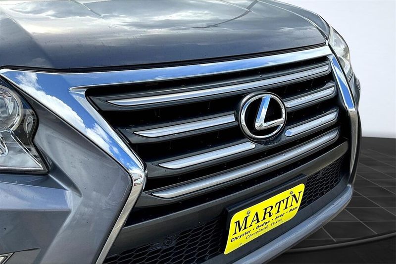 2016 Lexus GX 460 photo 26