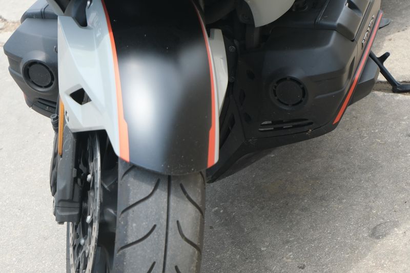 2021 Honda GOLDWING DCT DEEP PEARL GRAY Image 13