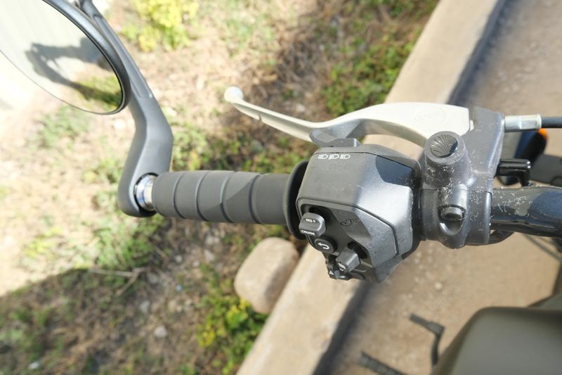 NEW 2025 INDIAN MOTORCYCLE SPORT SCOUT LIMITED WITH TECH PACKAGE  Family PowerSports (877) 886-1997 familypowersports.com 