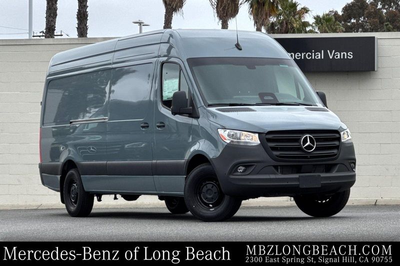New 2026 Mercedes-Benz Sprinter 2500 Image 1