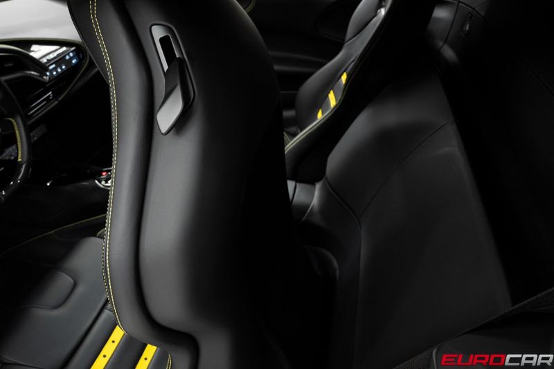 2022 Ferrari SF90 Stradale *CARBON FIBER INTERIOR * FRONT PPF*Image 40