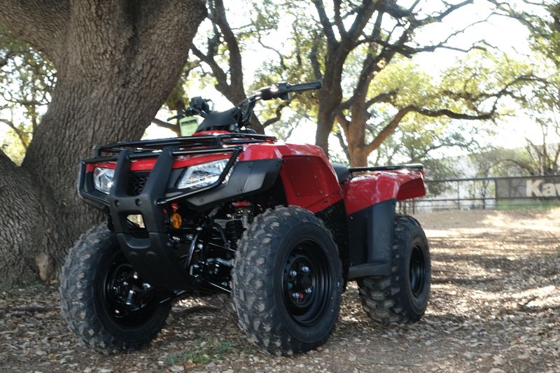 2025 Honda FOURTRAX RECON HERO REDImage 2