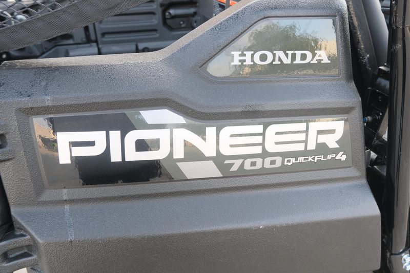 NEW 2026 HONDA PIONEER 7004 DELUXE  in a BLACK FOREST GREEN exterior color. Family PowerSports (877) 886-1997 familypowersports.com