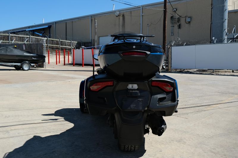 USED 2022 CAN-AM RD SPYDER RT LTD Image 4