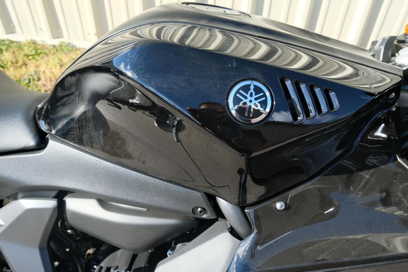 NEW 2025 YAMAHA YZFR7 Image 12