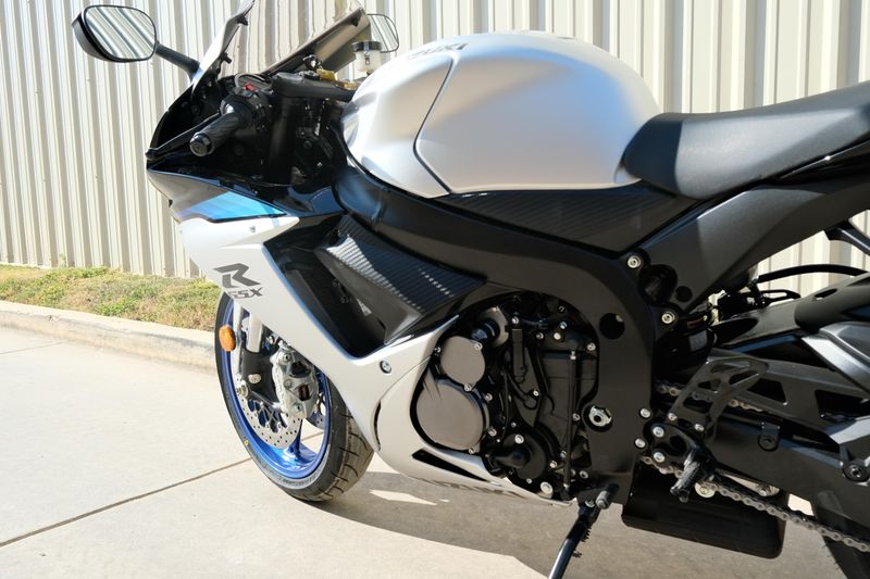 NEW 2026 SUZUKI GSXR600 Image 9