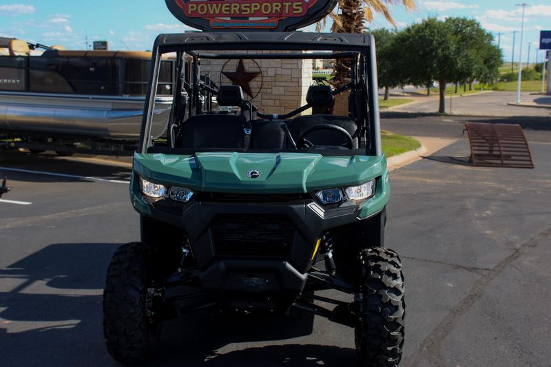 2025 Can-Am DEFENDER MAX DPS HD7 COMPASS GREEN Image 7