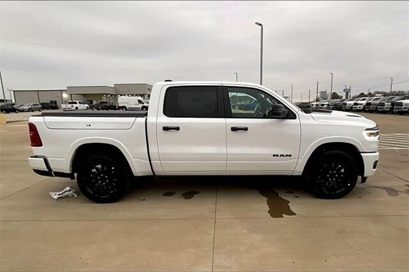 2025 RAM 1500 Limited Crew Cab 4x4 5