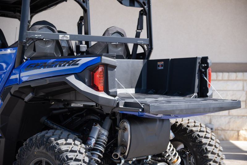 2024 Polaris GENERAL XP 4 1000 ULTIMATE BLUEImage 20