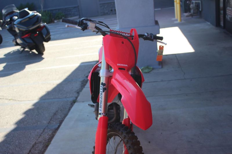 2022 Honda CRF 250R Image 4