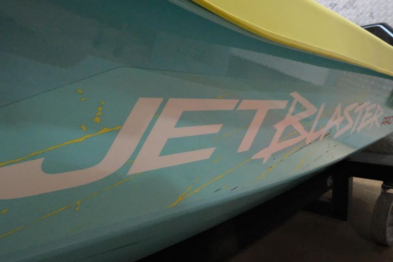 2025 Yamaha JETBLASTER PRO 3UP LUNAR YELLOW AND MINT Image 28