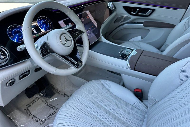 Used 2023 Mercedes-Benz EQS 580Image 10