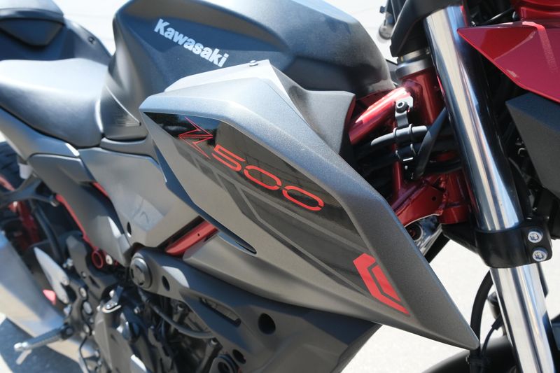 USED 2025 KAWASAKI Z500 SE ABS Image 15