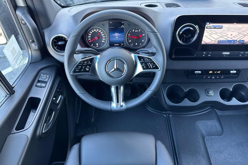New 2026 Mercedes-Benz Sprinter 2500 Cargo 144 WBImage 10