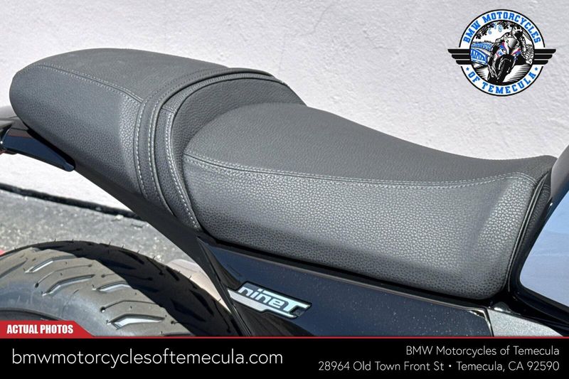 2025 BMW R 12 nineTImage 10