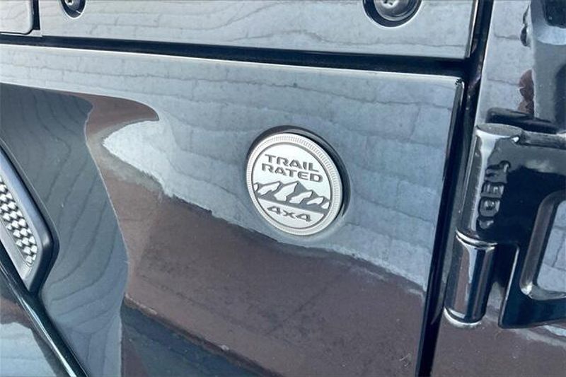2023 Jeep Gladiator OverlandImage 7